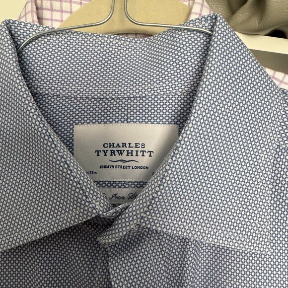 Charles Tyrwhitt Non-Iron Dress Shirt – Blue Micro Dot Pattern - Picture 1 of 2
